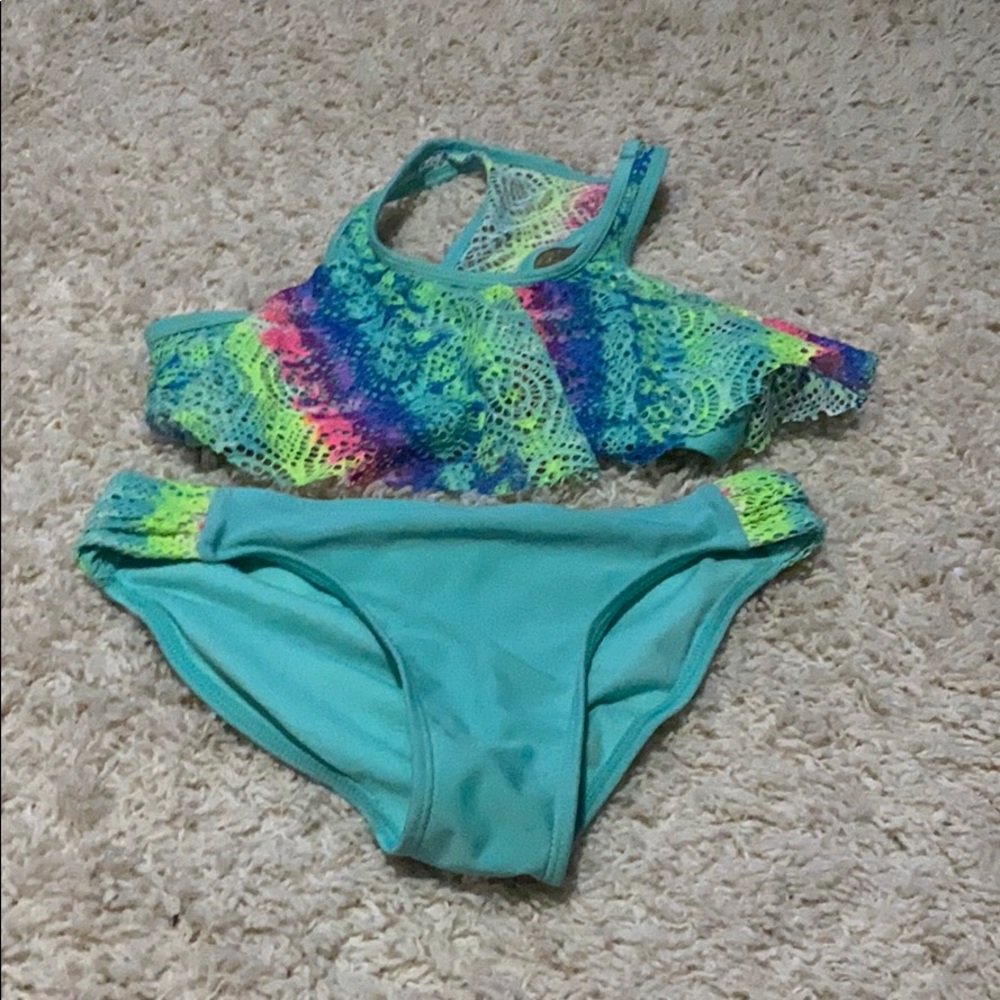 Bathing suite